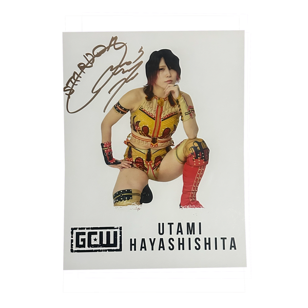 Utami Hayashishita Signed 8x10